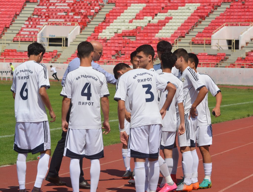 Before the game with FC Radnicki Nis – D.M.management